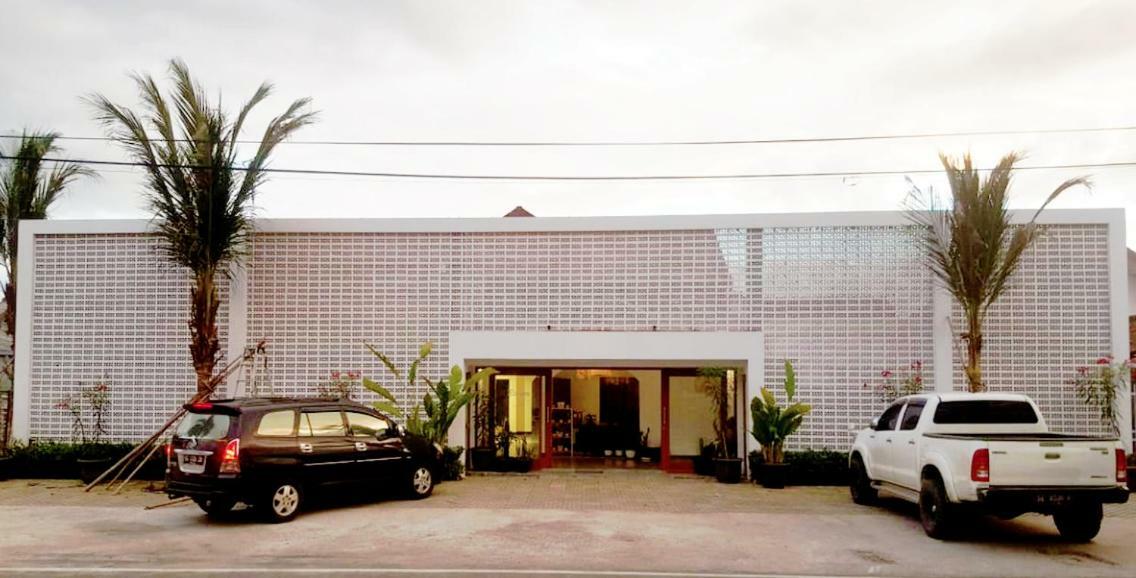 Rarem Bed & Breakfast Bandar Lampung Buitenkant foto