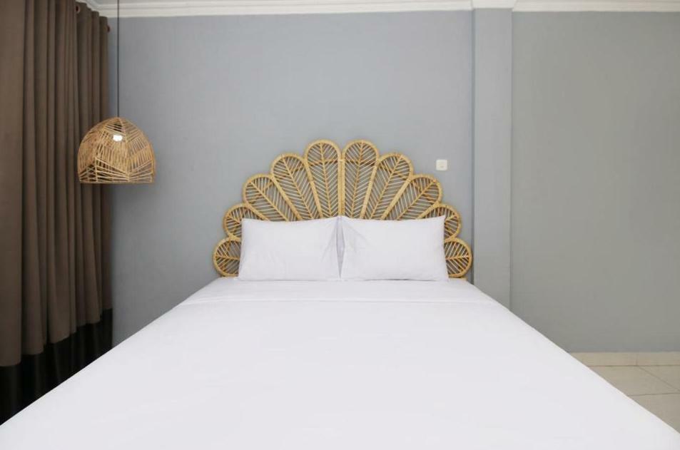 Rarem Bed & Breakfast Bandar Lampung Buitenkant foto