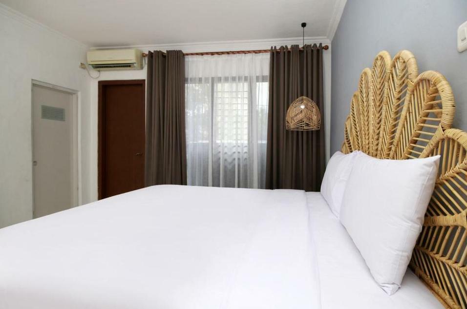 Rarem Bed & Breakfast Bandar Lampung Buitenkant foto